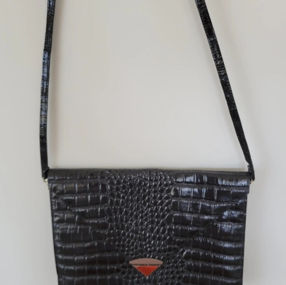 Purse - Picture 2 of 3